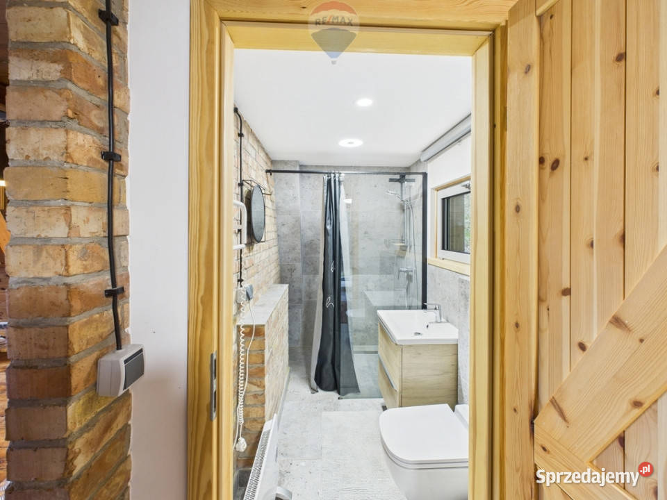 Dom jeziorem Borzestowska Huta