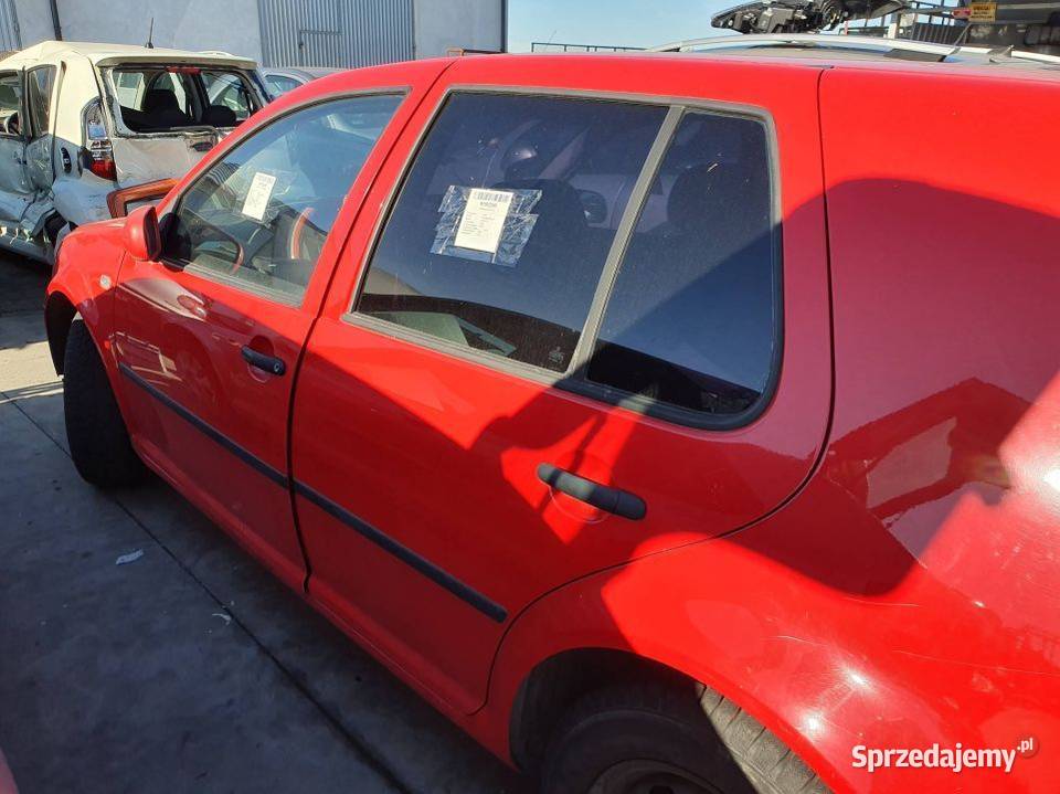 DRZWI LEWE TYŁ VOLKSWAGEN GOLF IV LP3G Lipno