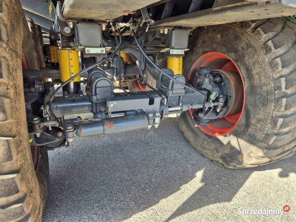 Claas Cargos 9500 walce dozujące przyczepa Przyczepy rolnicze Dziwie sprzedam