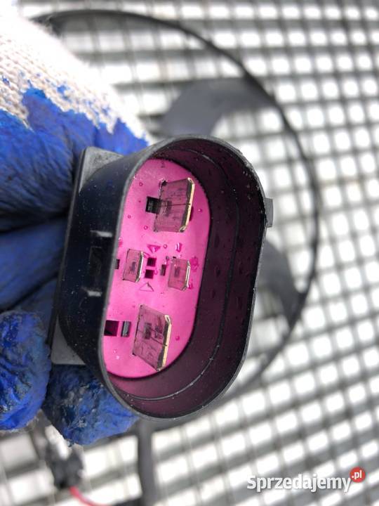 WENTYLATOR CHŁODNICY VW GOLF VI 16 105 sprzedam