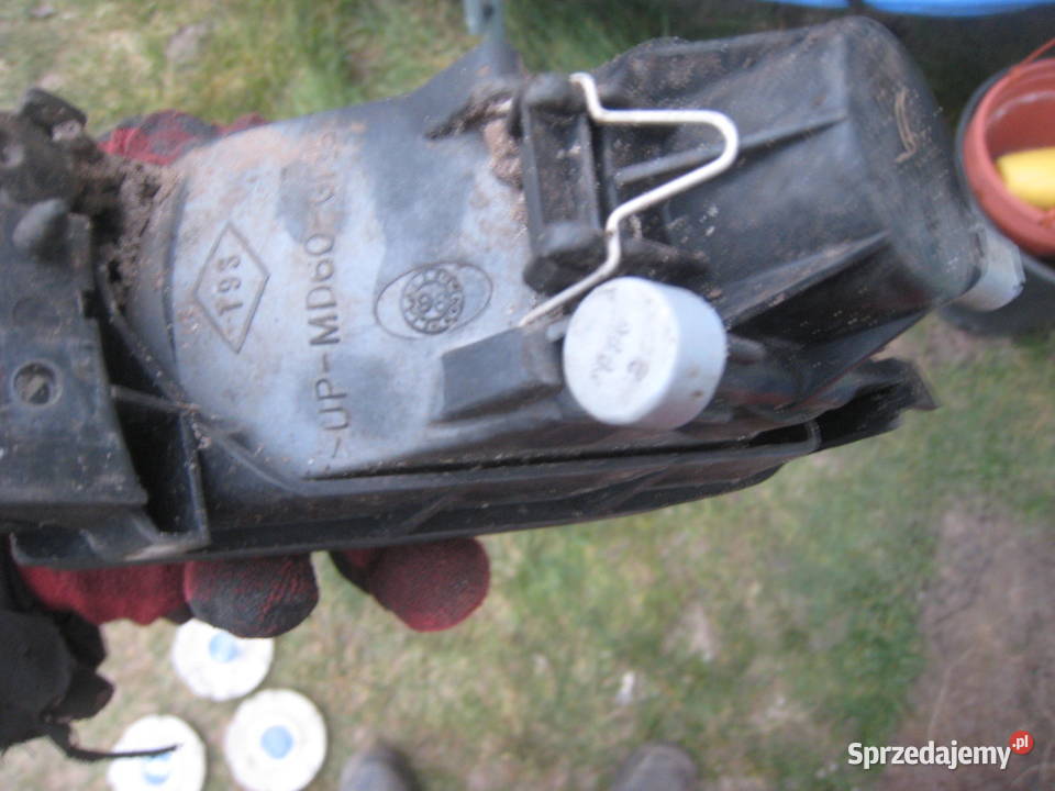 Lampa przeciwmgielna lewa halogen Renault Clio I Kraków