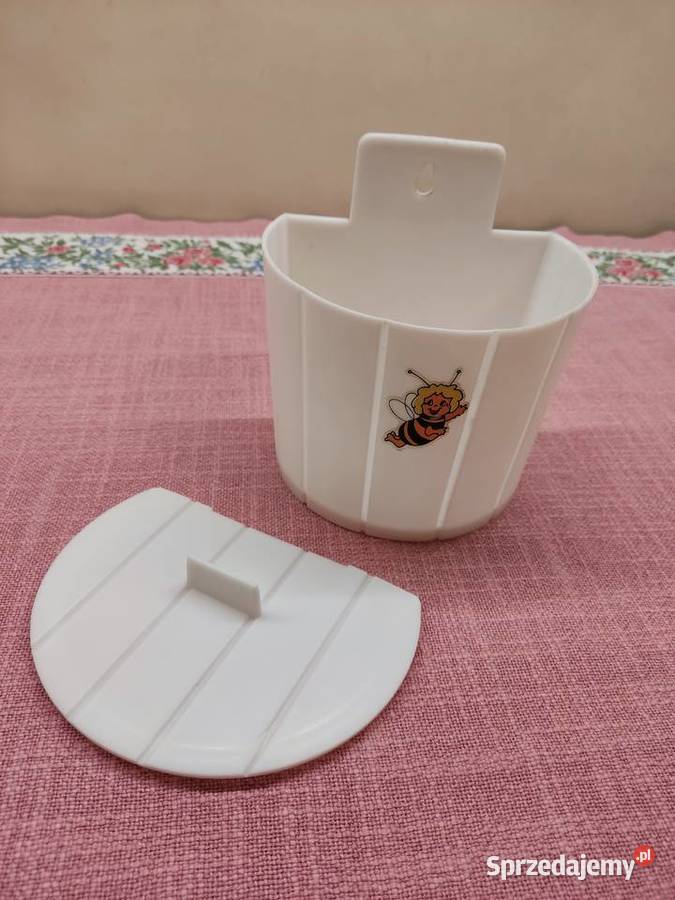 Pojemnik plastikowy biały na ścianę z naklejką Głuchołazy