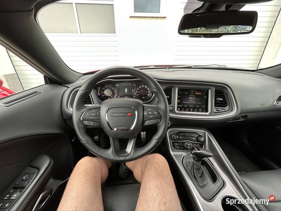 DODGE CHALLENGER 36 V6 AUTOMAT Kamera sprzedam