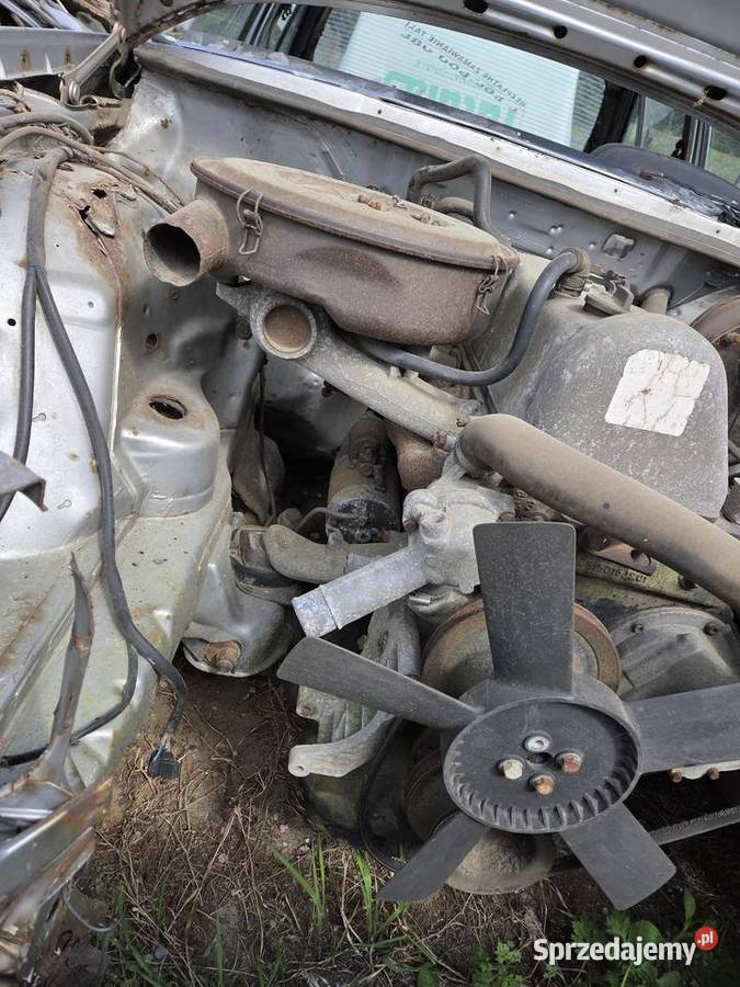 Mercedes 123 200d silniki skrzynie dyry i inne Sierpc