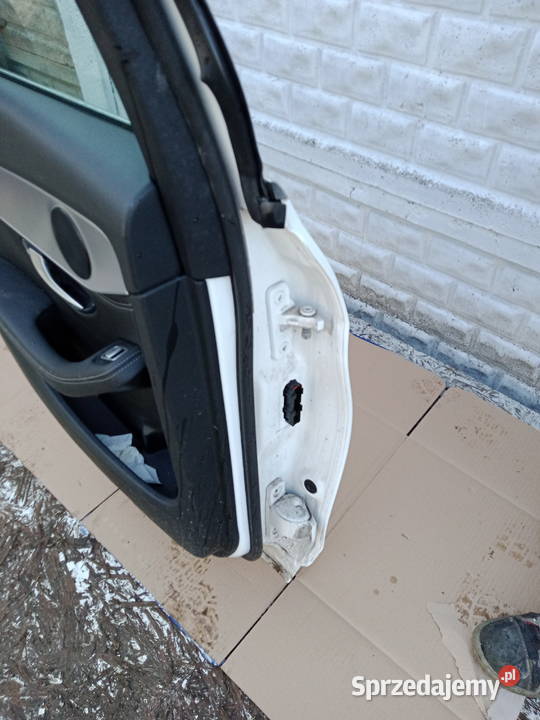 DRZWI LEWE PRZÓD PRZEDNIE MERCEDES CKLASA W205 Rakoniewice