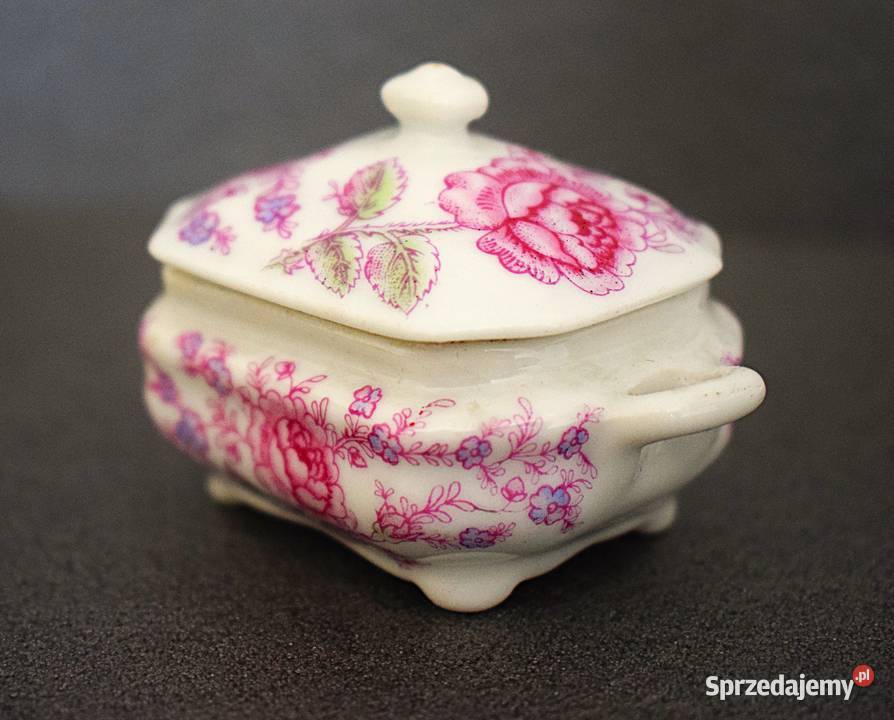 Porcelanowa miniaturka wazy z talerzykiem Chełmno