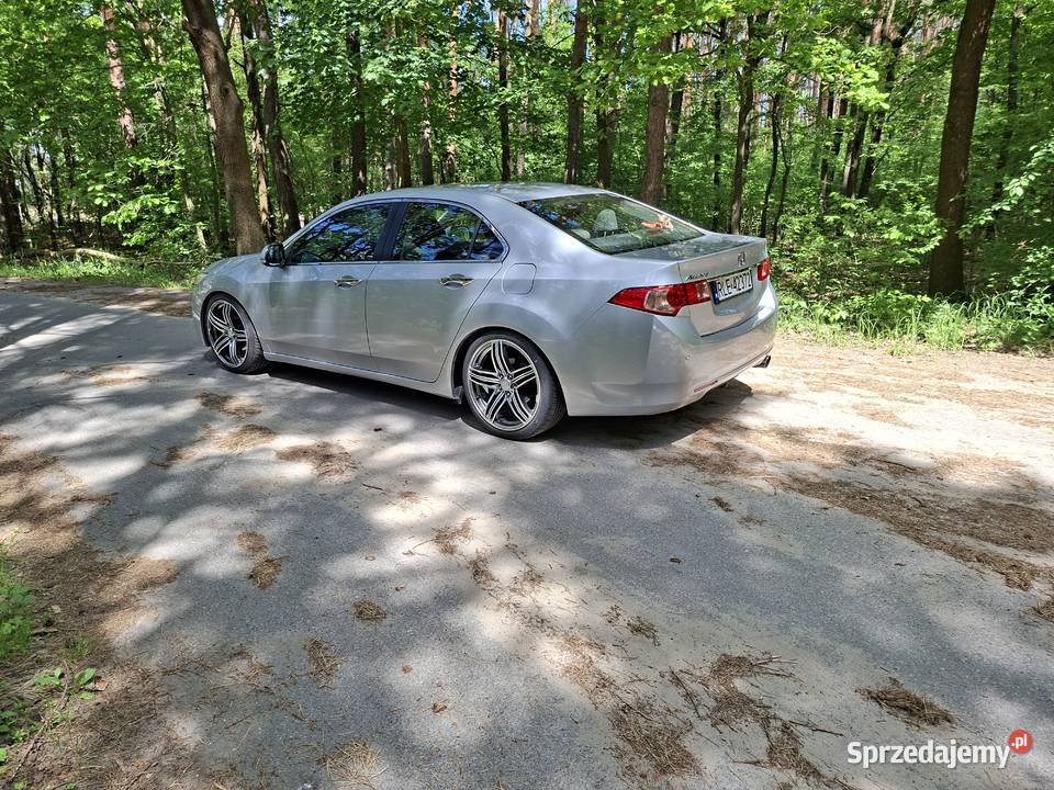 Honda Accord VIII 20 156 LPG Bezwypadkowy 2011 2000cm3 Giedlarowa sprzedam