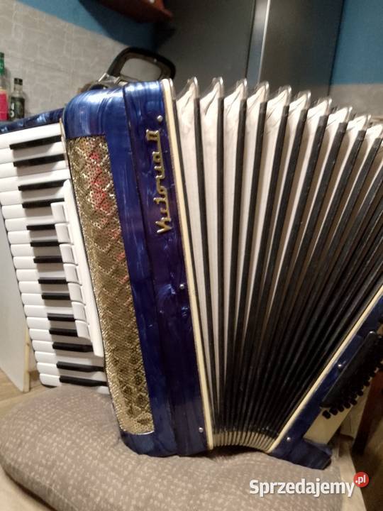 Akordeon Victoria II 80 basów Krzykosy sprzedam