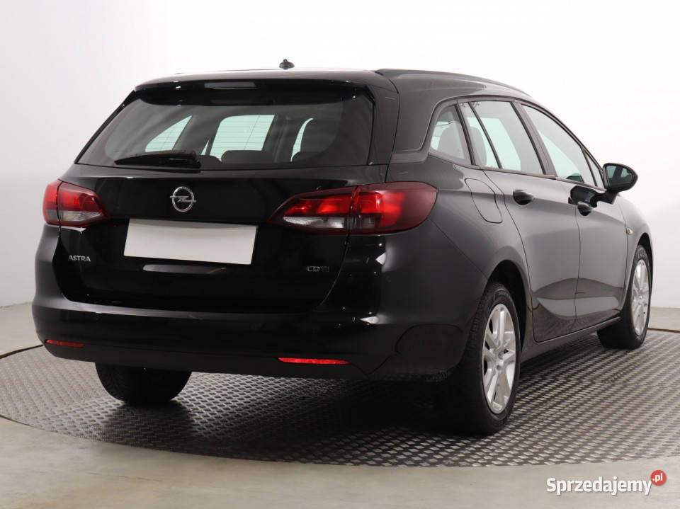 Opel Astra 16 CDTI gniazdo USB Katowice