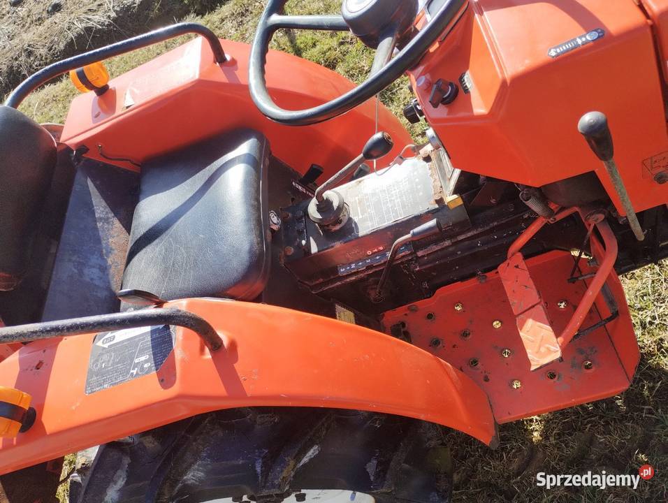 Traktorek Japoński Hinomoto C144 4x4 sprzedam