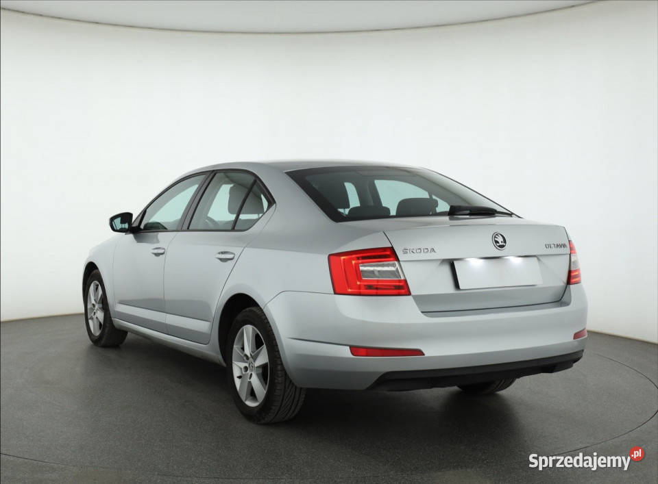 Skoda Octavia 16 TDI światła przeciwmgielne Piaseczno