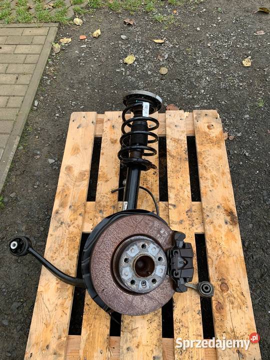 BMW X3 F25 X4 F26 ZWROTNICA AMORTYZATOR LEWY
