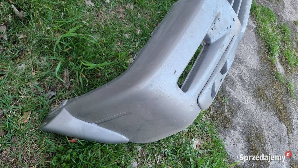 Zderzak mitsubishi l200 Rok produkcji 2004 Słupsk