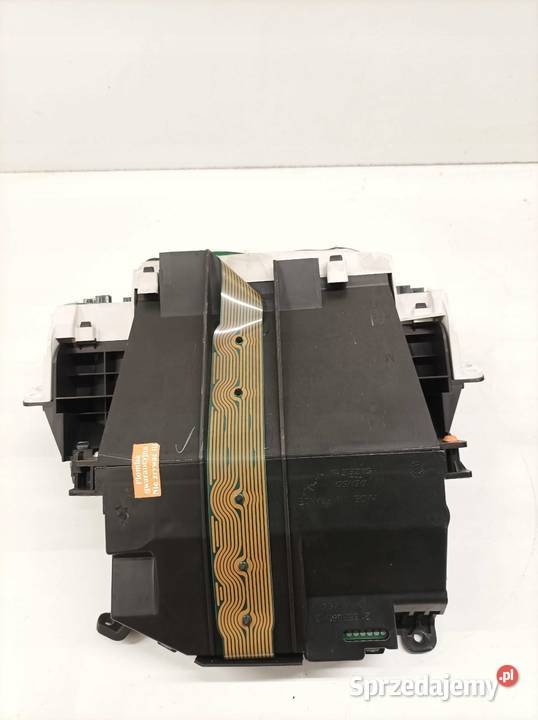 LICZNIK 838000D391 Toyota Yaris I 19992005