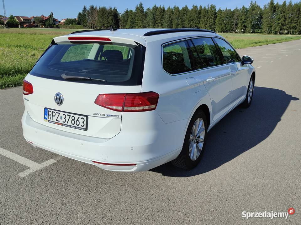 Volkswagen Passat B8 20 TDI 150 Zadbany nieuszkodzony Tryńcza