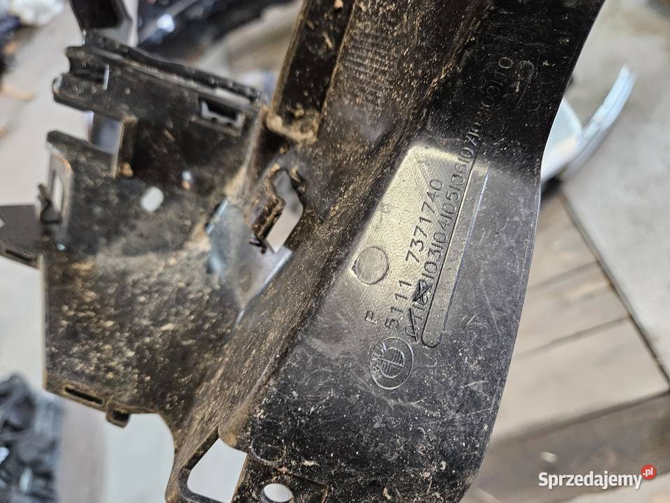 BMW 1 F20 F21 LIFT ŚLIZG PRAWY ZDERZAKA PRZÓD wielkopolskie Międzychód sprzedam