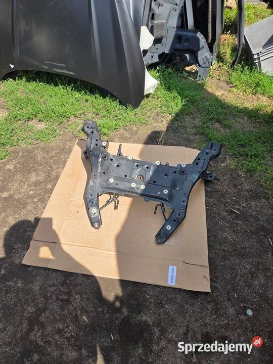 Sanki wózek kołyska pod silnik BMW F39 6872729