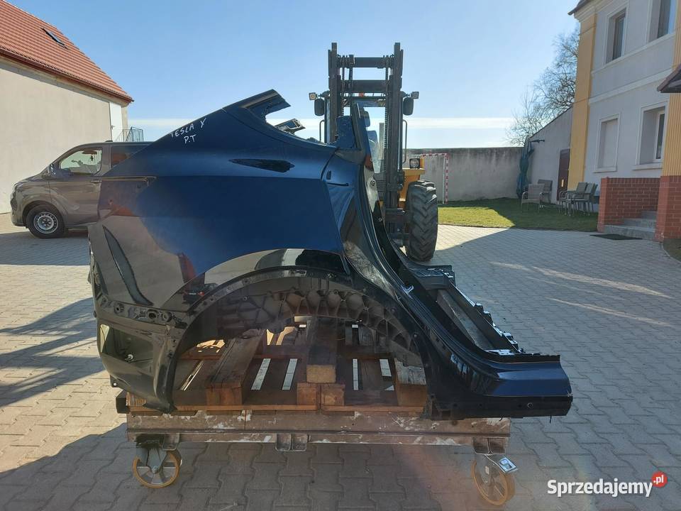 TESLA MODEL Y 2022r ĆWIARTKA BŁOTNIK PRAWY TYŁ
