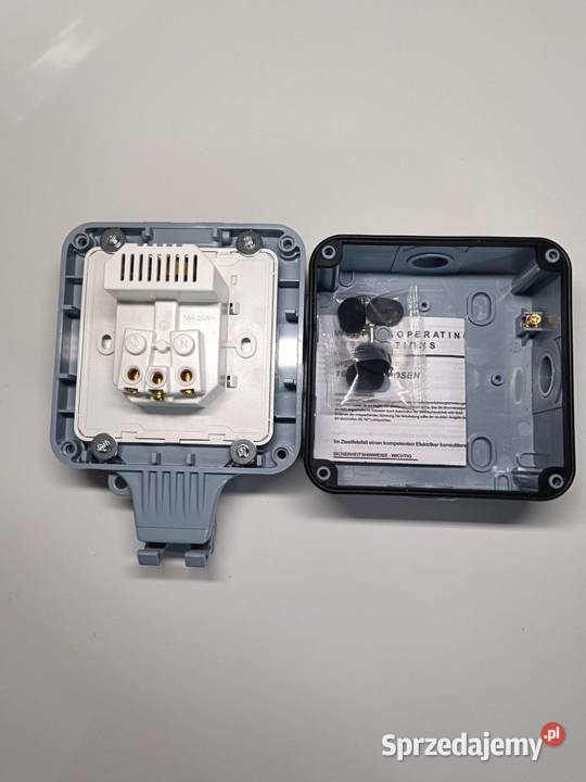 Gniazdko zewnętrzne IP66 2 razy USB 16A Radom
