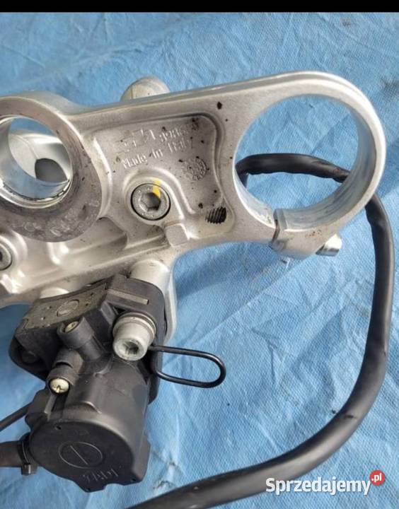 Aprilia TUONO V4 1100 RSV 2016 PÓŁKA GÓRNA