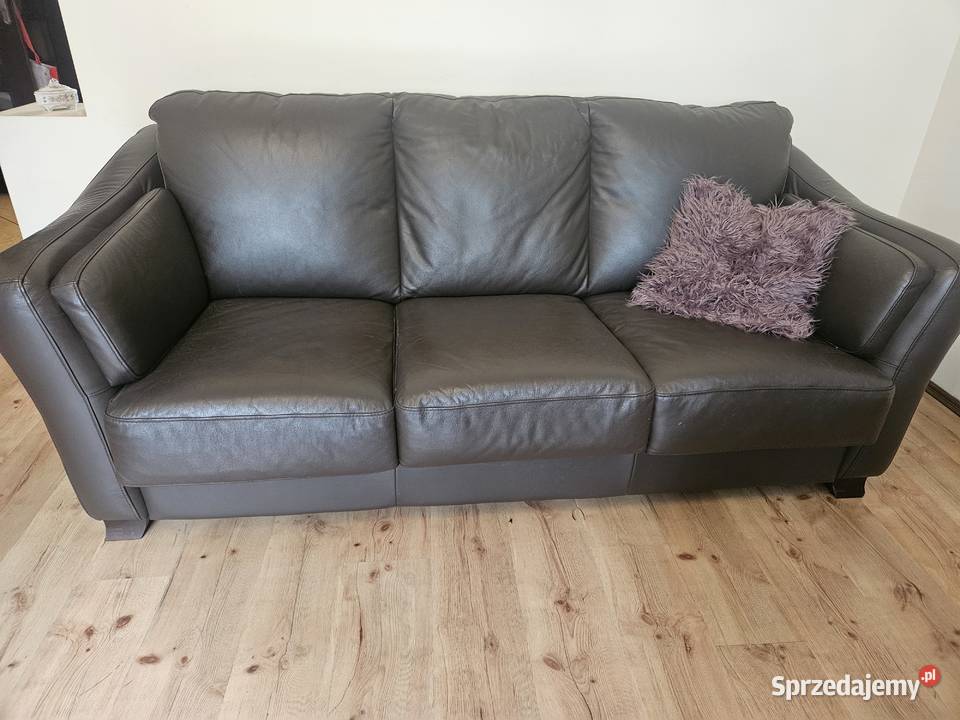 Do sprzedania rozkladana kanapa ze skóry 215cm Kalisz
