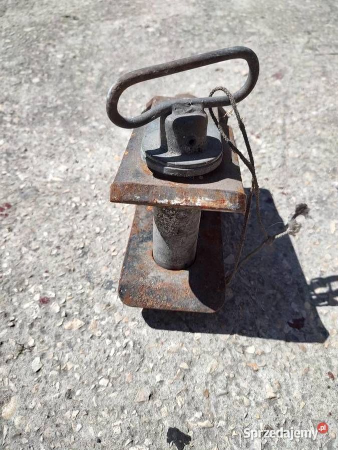 Hak Holowniczy Volvo FH Małogoszcz