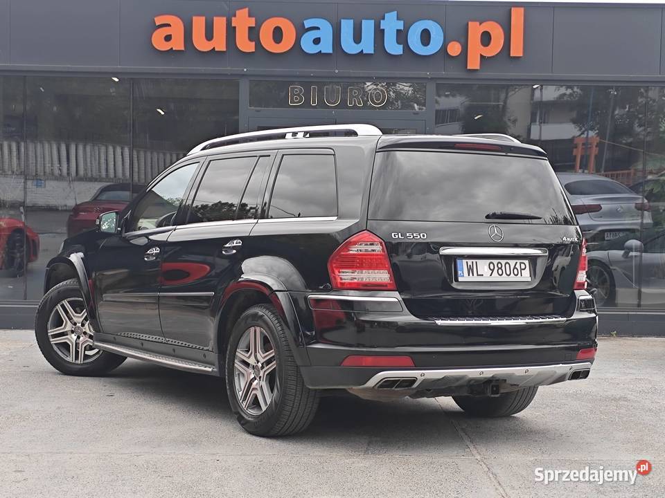 GL550 4Matic 7 MiejscBogate wyposażenie Przebieg Warszawa