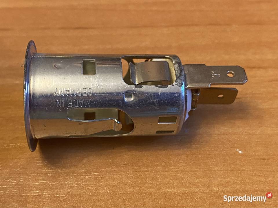 Gniazdo zapalniczki nowe Mercedes w123