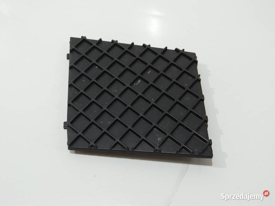 ZAŚLEPKA KRATKA HAKA ZDERZAKA LEWA BMW E60 LCI M osobowe Strzyżewice