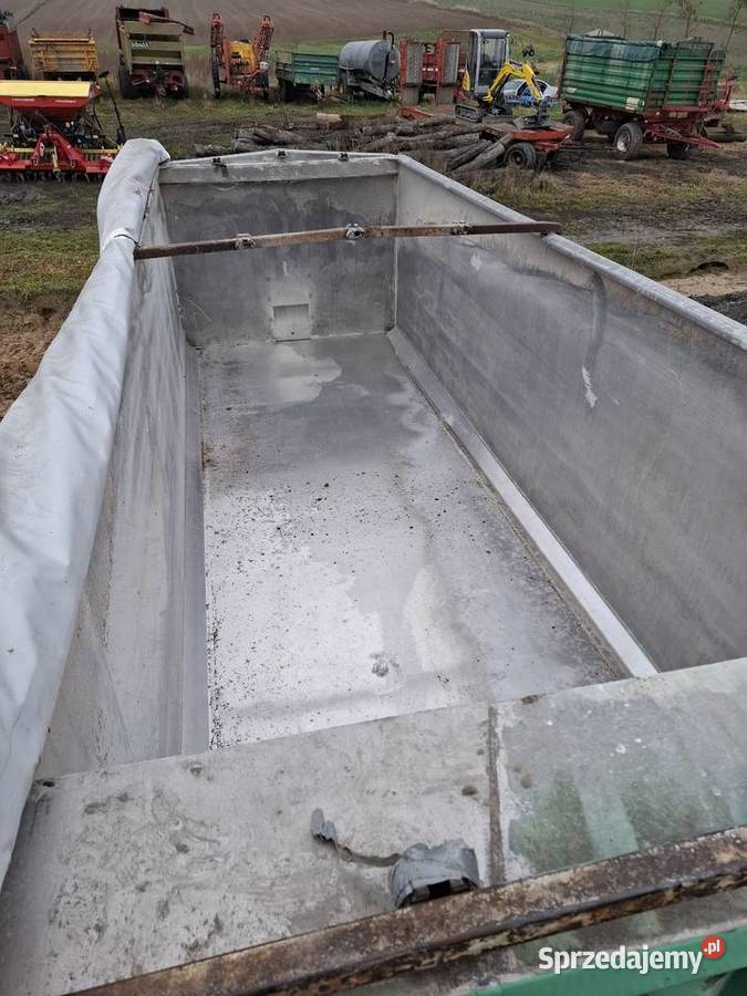 Przyczepa dwuosiowa wywrotka kiper 30 m lubelskie Wola Trzydnicka