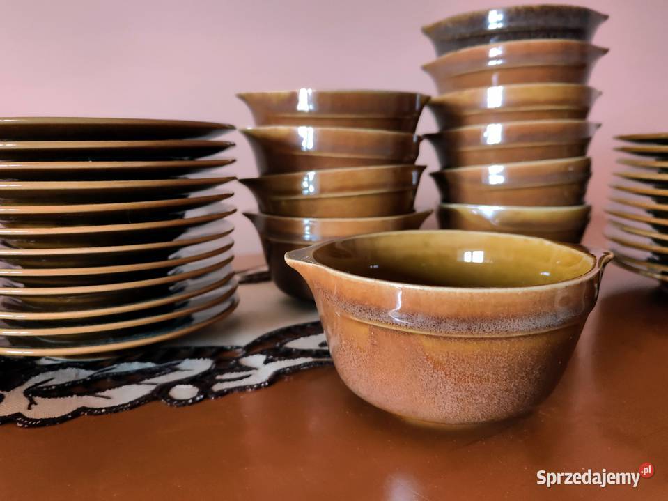 Bulionówki z podstawkami Mirosławice brązowe