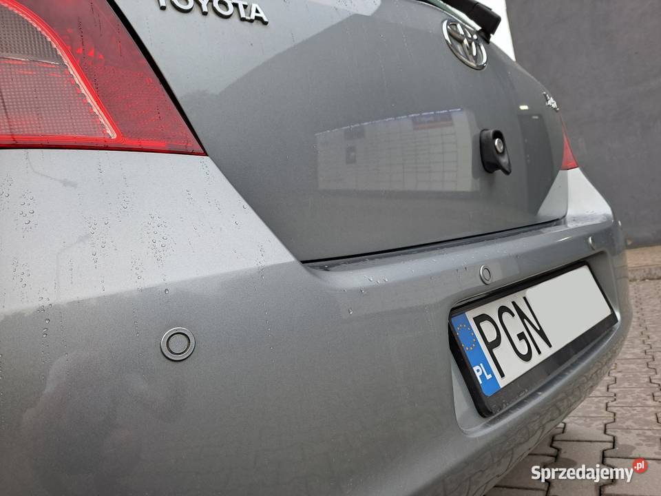 Toyota Yaris II 13 VVTi 87 Klima 5 drzwi PDC immobilizer Yaris Motoryzacja wielkopolskie