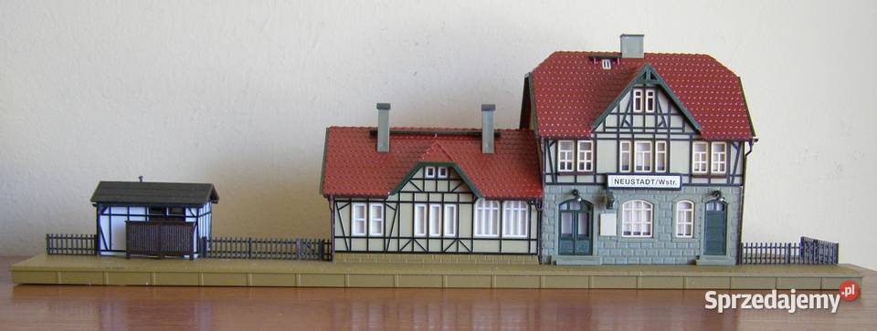 Domek na makietę 44 kolejka dworzec skala TT łódzkie sprzedam