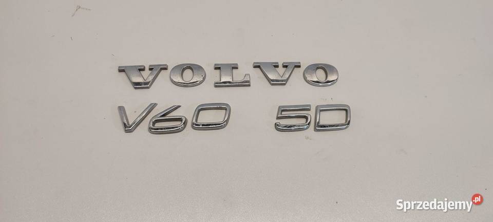 VOLVO V60 EMBEMAT ZNACZEK KLAPY