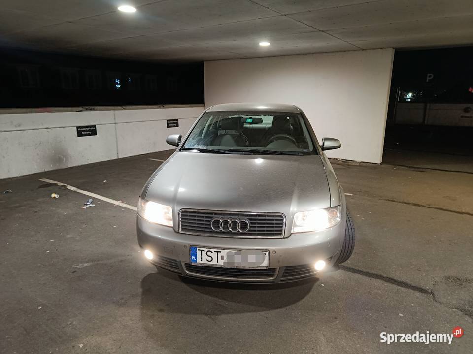 Audi A4 B6 Sedan 2002 LPG PDC Hak możliwa zamiana sprzedam