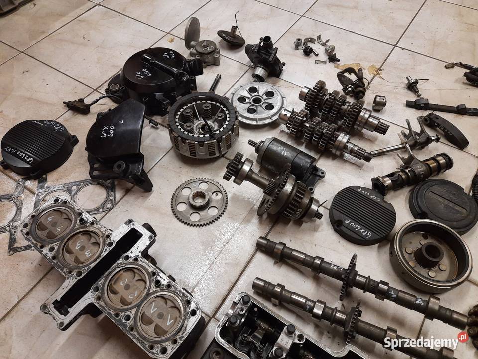 Kawasaki GPZ 600 silnik części gpx iskrownik Jelenia Góra