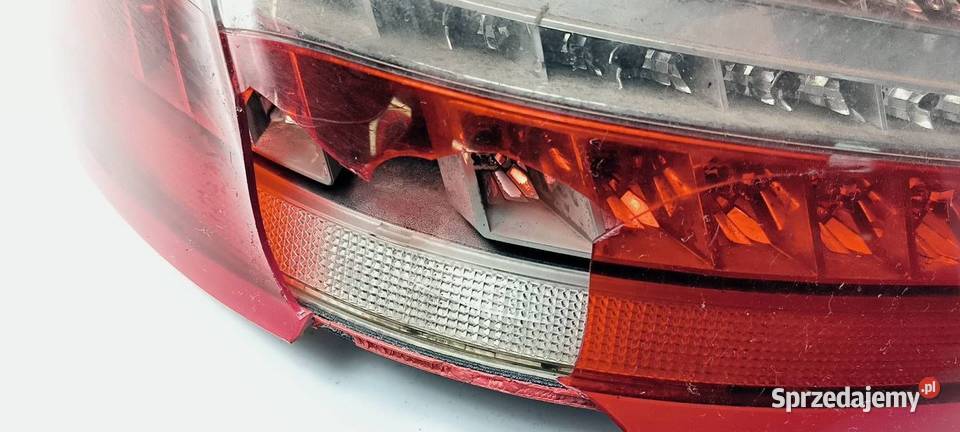 LAMPA LEWA TYŁ MERCDESBENZ W212 E350 A2129060558