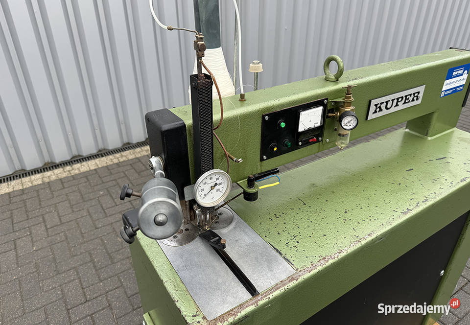Zszywarka spajarka do forniru KUPER 900 Produkcja Sierakowska Huta