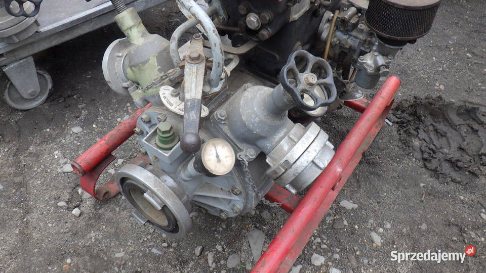 Pompa Strazakcka Spalinowa Niemiecka 2 sztuki podkarpackie Dębica