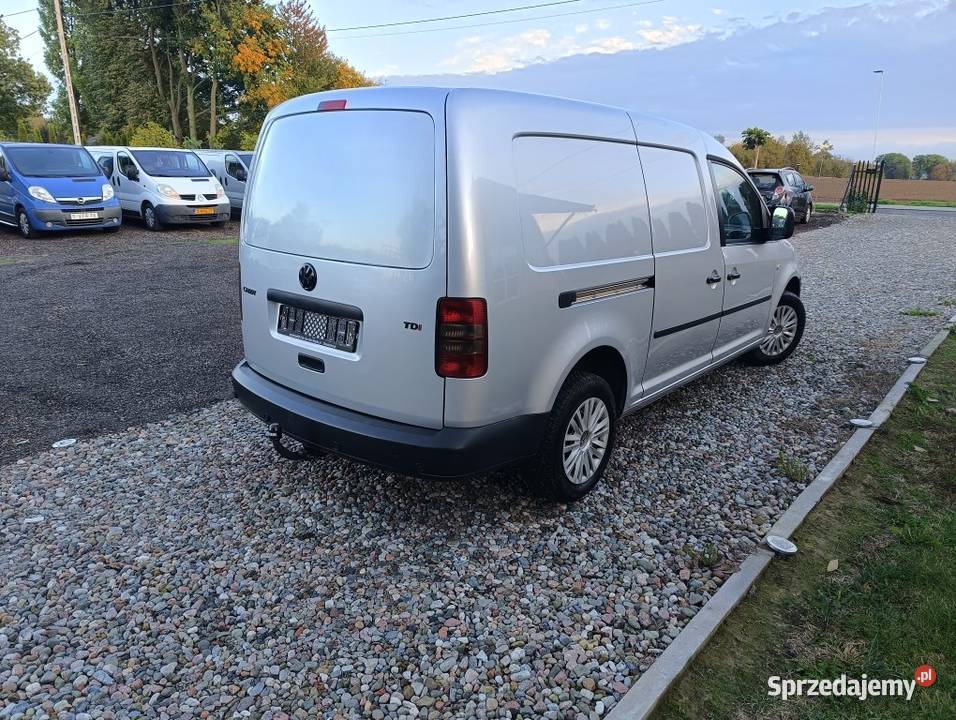 Volkswagen Caddy Long 16TDI klima dużym serwisie Rok produkcji 2011 lubelskie Poniatowa