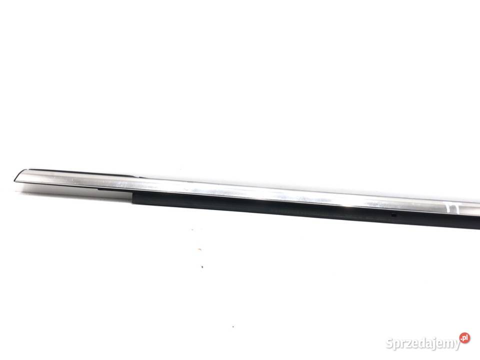 LISTWA ZGARNIAJĄCA TYŁ PRAWA CHROM FORD MONDEO