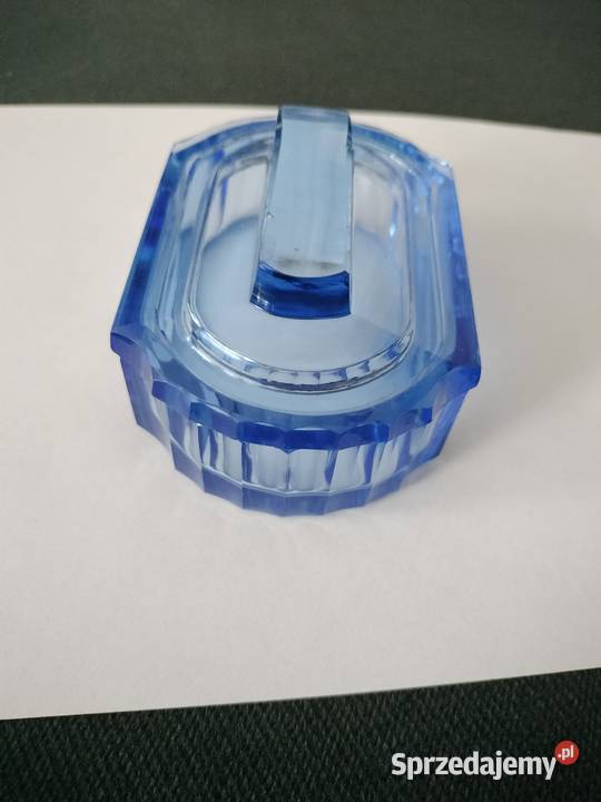 Szklane puzderko cukiernicaprzybornik prl zachodniopomorskie Choszczno