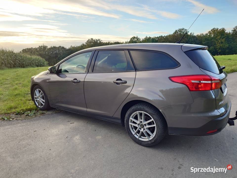 Ford Focus MK3 lift 15r Ford Harta