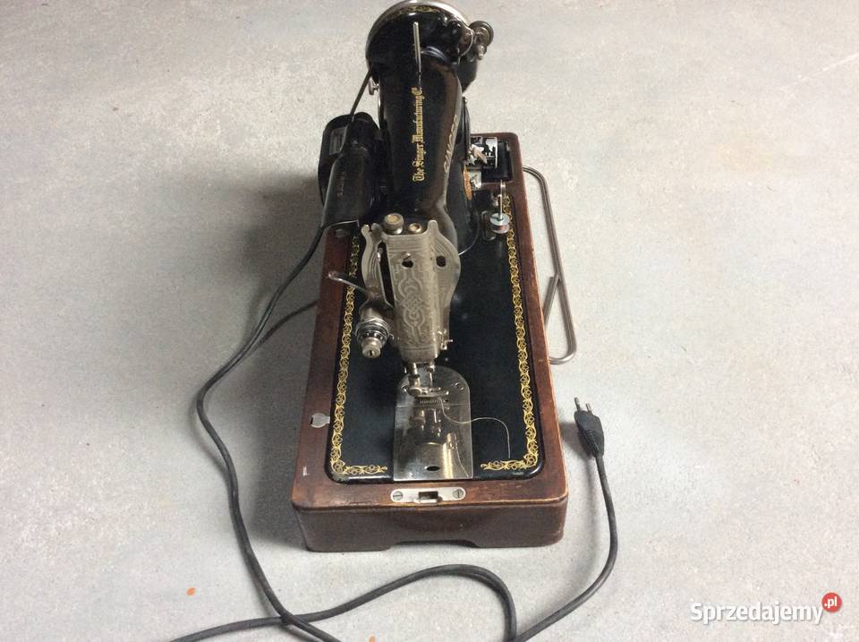 Maszyna do szycia Singer Zembrzyce