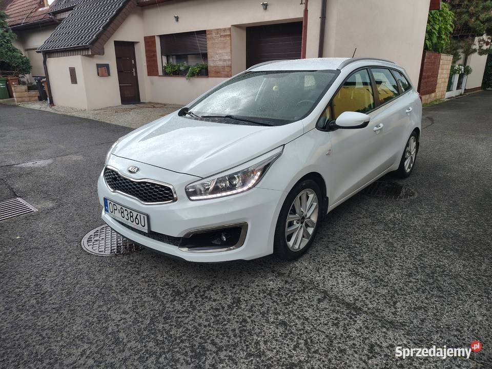 Kia Ceed Kombi 2018 14 Benz 100 Salon ABS Opole