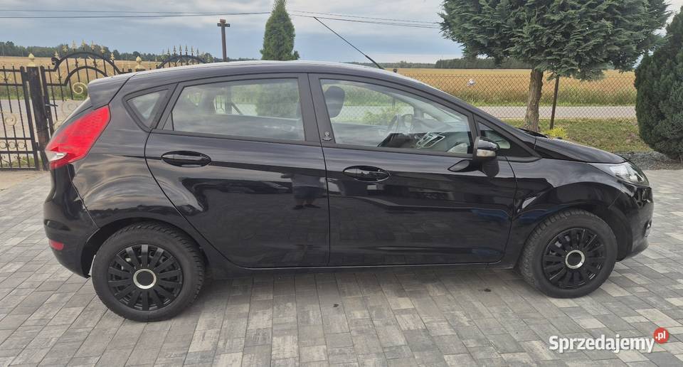 Ford Fiesta mk 7 125 Benzyna Klima Elektryka z bluetooth Brudzeń Duży sprzedam