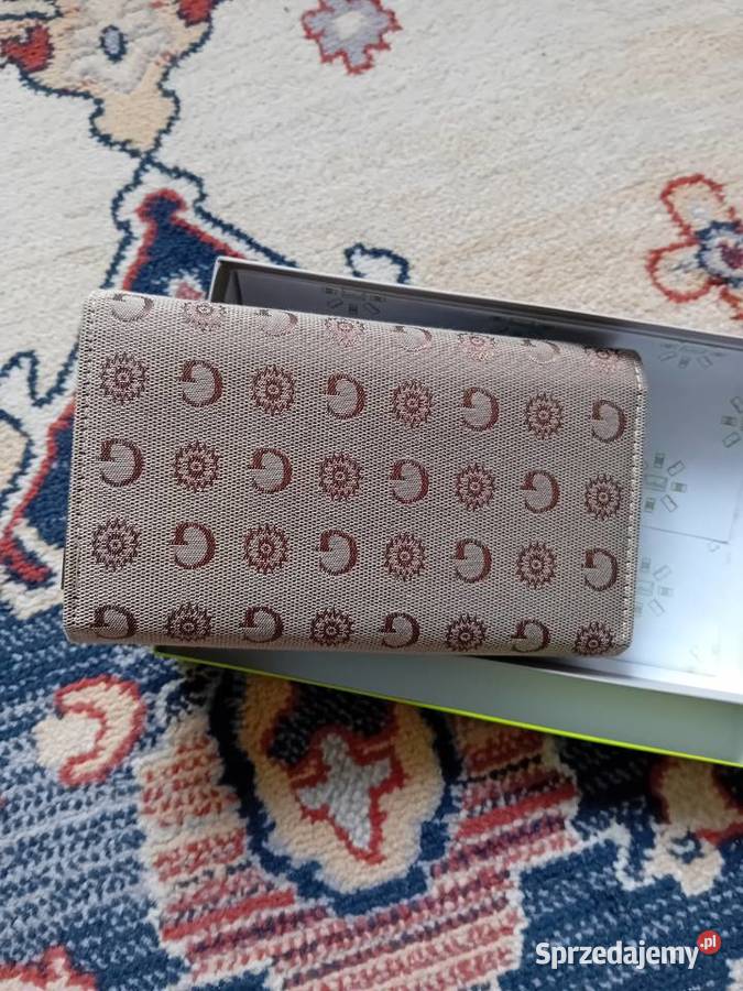 nowy efektowny i ekologiczny portfelik Warszawa