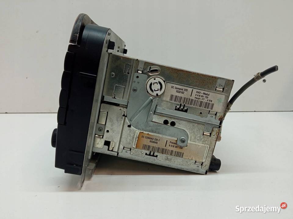 RADIO 8618001723 MercedesBenz Sklasa IV 19982005 osobowe sprzedam