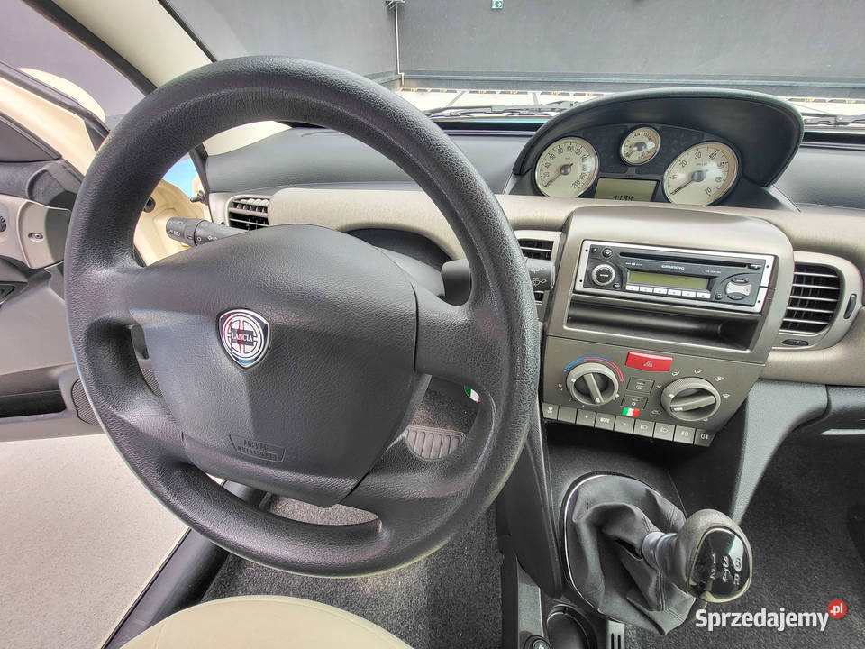 Lancia Ypsilon 12 Warszawa