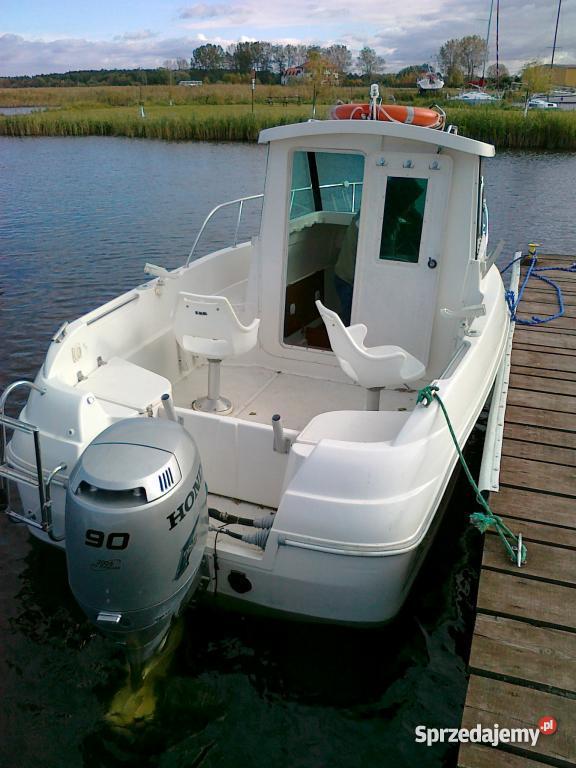 Cortina 500 Pilothouse Honda 90 wózek Darłowo